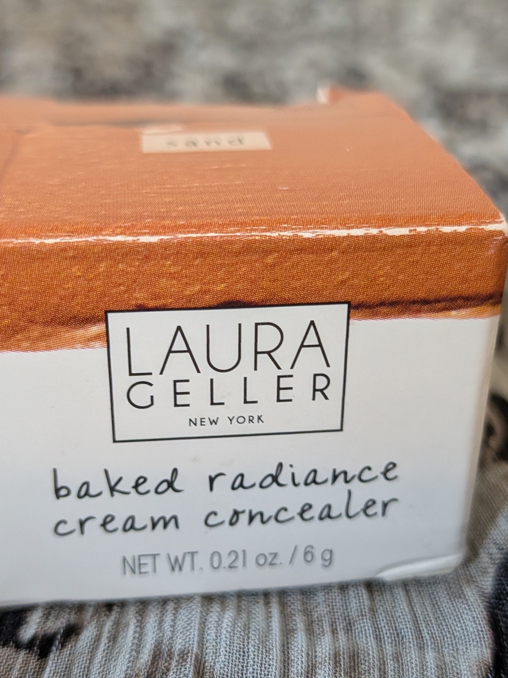 Laura Geller Baked Radiance Cream Concealer - Sand - NIB